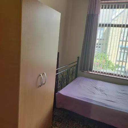 Pensjonat Paradise Apartment- Female Only