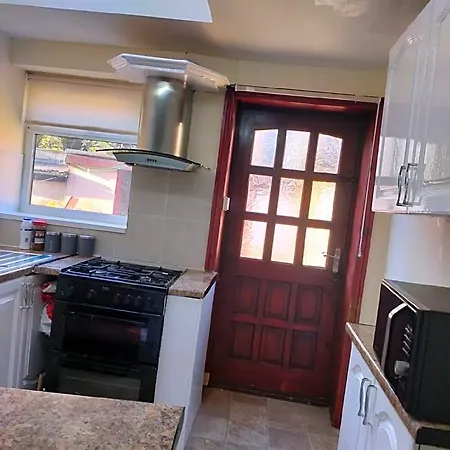 Pensión Paradise Apartment- Female Only 3*