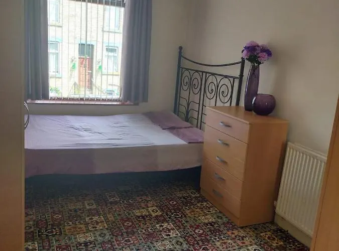 Vendégház Paradise Apartment- Female Only Bradford