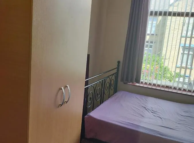 Vendégház Paradise Apartment- Female Only